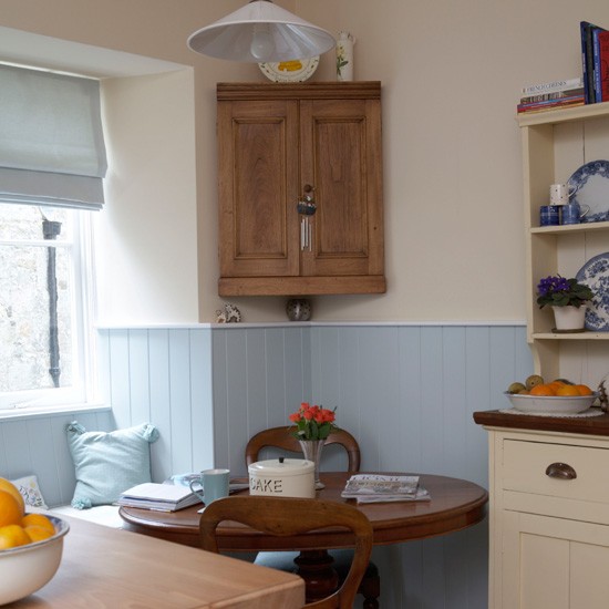 Small-kitchen-designs-corner-cupboard